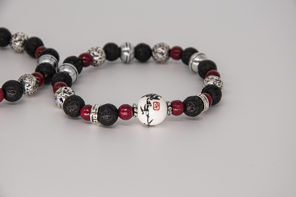 bracelet chinois rouge et noir