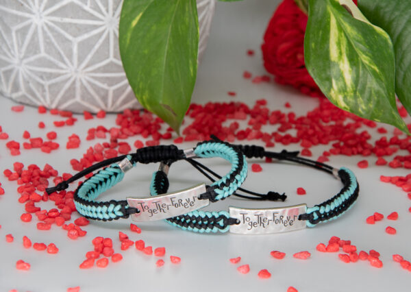 bracelets couple macramé together noir et bleu